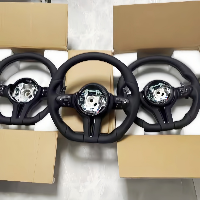 Skórzana osłona kierownicy sam – Tech Car Accessories recenzja i cena