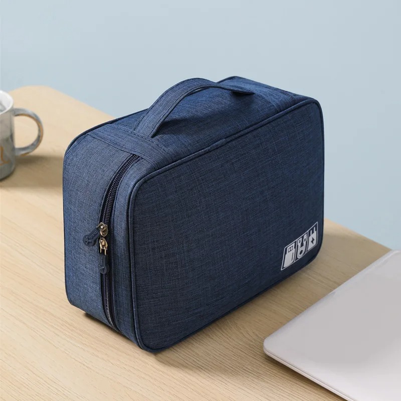 Organizer na kable do urządzeń – Tech Accessories Travel Organizer Pouch recenzja i cena