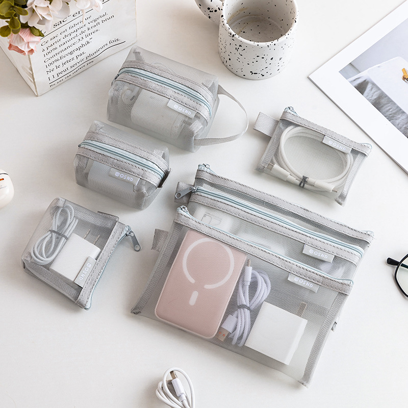 Szare siatkowe torby-organizer – Tech Accessories Case recenzja i cena